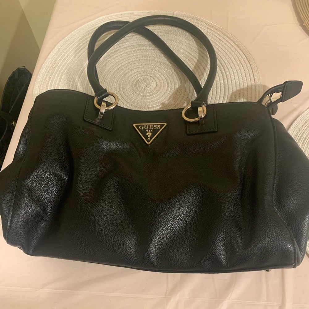 GUESS SATCHEL HANDBAG BLACK